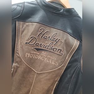 Beautiful Womens Harley Davidson Brown Leather Jacket XL